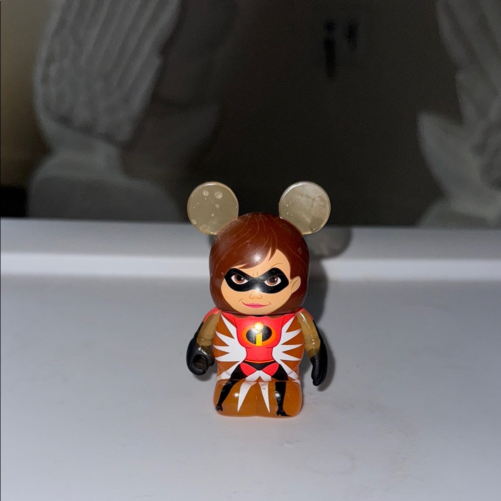Disney Vinylnation- Pixar Series 2 - Mrs. Incredible